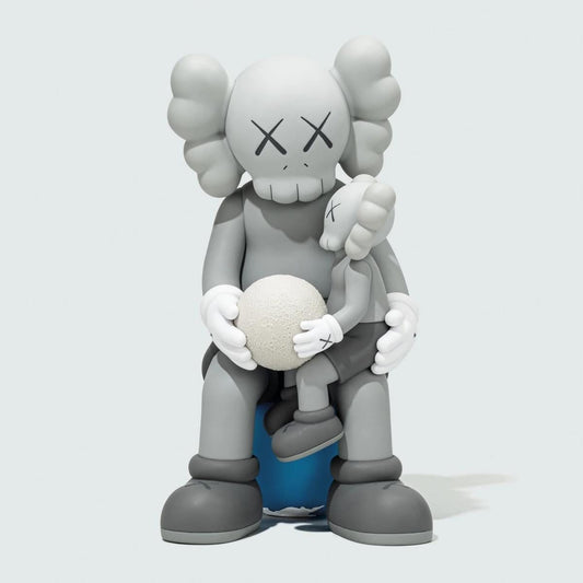 Kaws- Vinyl Figure "Holiday Thailand- Grey"