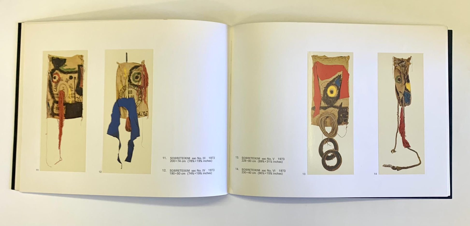 Joan Miro- Paperback "Miro Sobreteixims"